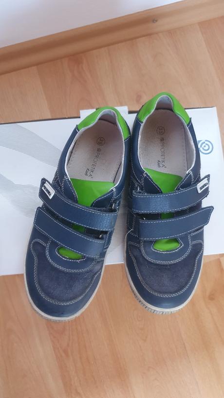 Koženné poltopánky, protetika,35