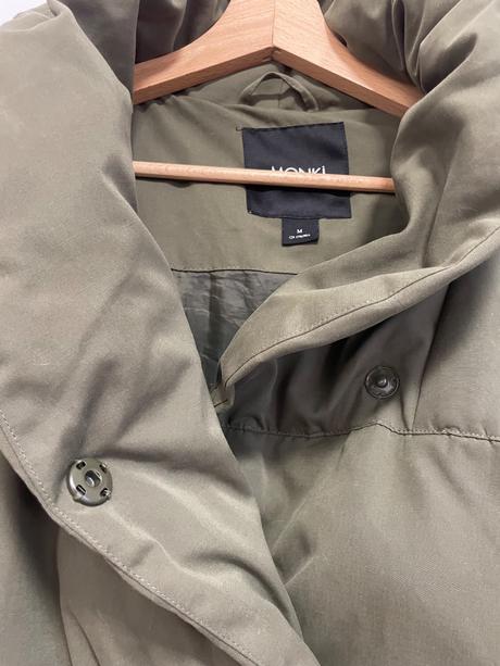 Monki teplý vetrovkový kabát, 46