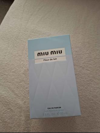 Miu miu fleur de lait,