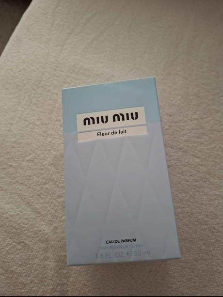 Miu miu fleur de lait,