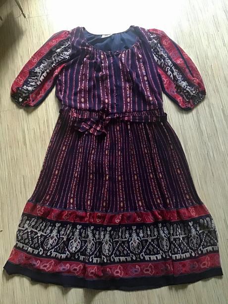 Prekrasne šaty/1p, 44