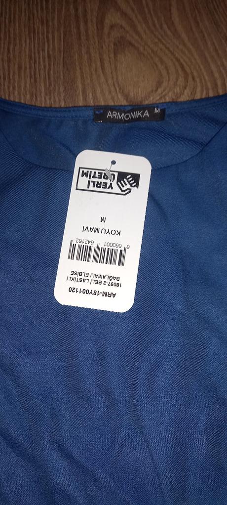 Dámske modré nenosene saty vel. m, m