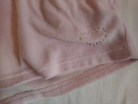 Dámske svetlo ružové zamatové šortky, s/m, m