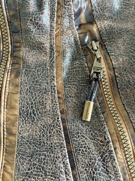 Dámsky, dievčenský komplet zn. sportalm, s