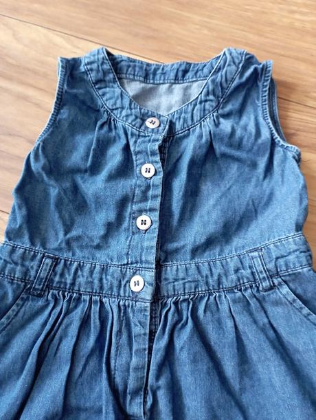 Pekne šaty v 92, 92