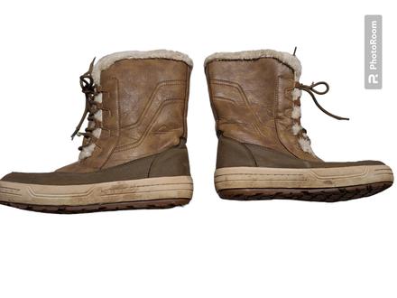 Dámske čižmičky so šnúrkou, 39
