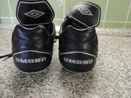 Kopačky umbro, 35