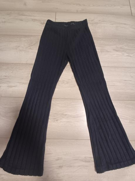 Tvistove nohavice, 146