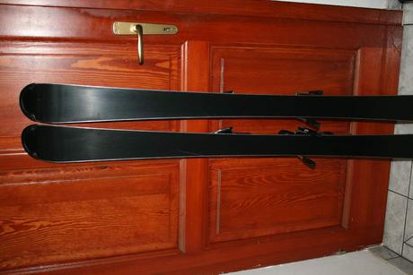 Lyže tecno , 144 cm , drevene jadro, 140-149 cm