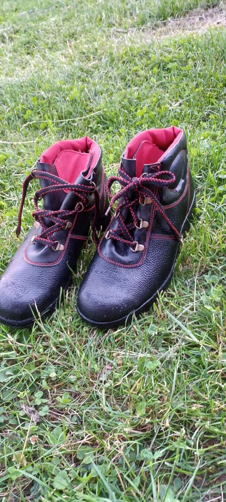 Pracovné kožené topánky č. 8, 43