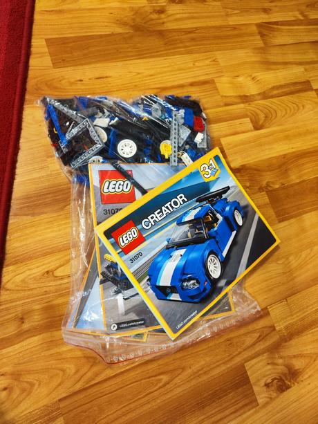 Lego creator 3v1 31070,