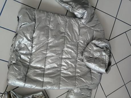 Strieborná bunda, 170