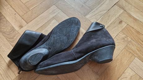 Kožené členkové čižmičky zn. arche, 40