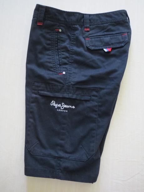Red bull racing krásne kraťasy, pepe jeans,158