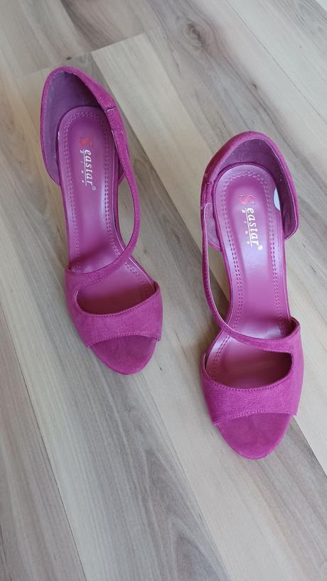 Ružové sandálky, 36