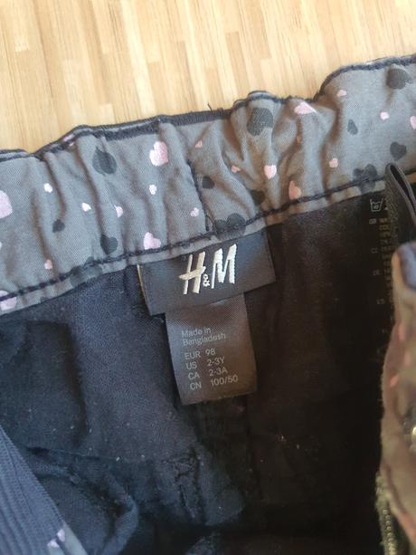 Riflicky so srdieckami na kolenach, h&m,98