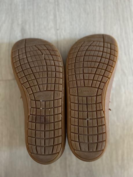 Weinbrenner barefoot, 33