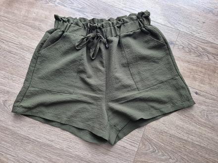 Khaki šortky veľ.  xl, xl