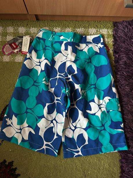 Kraťasy veľ. 128, 128