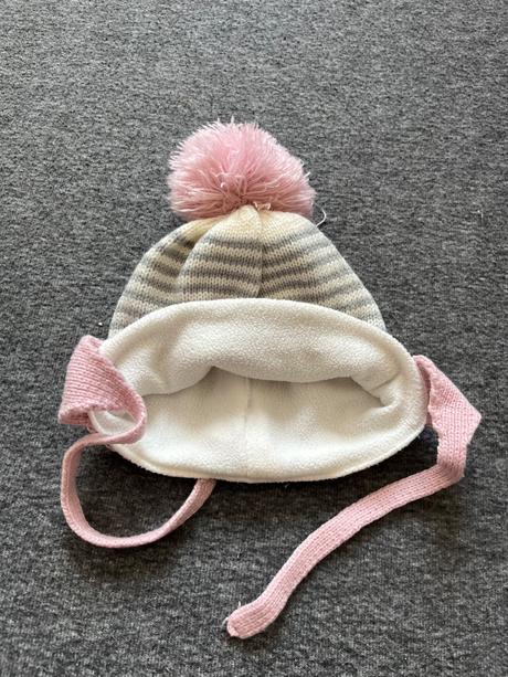 Zateplená čiapka, 68