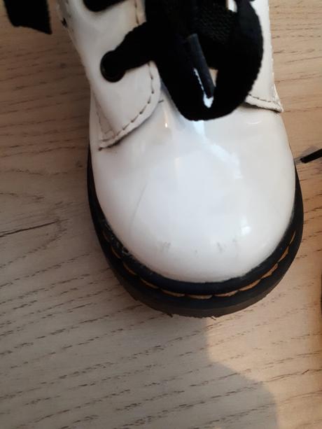 Topánky na jeseň, 24