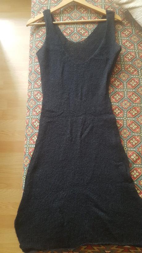 Predlzena pletena vesta, s