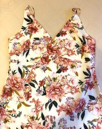 Krásne letné kvetinové šaty, xxl