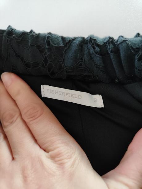 Čipkovaná sukňa, s