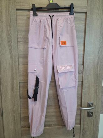 Šuštiakové nohavice, 164