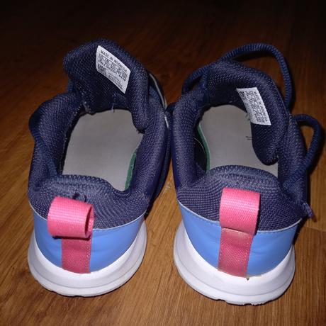 Dievcenske botasky, adidas,33