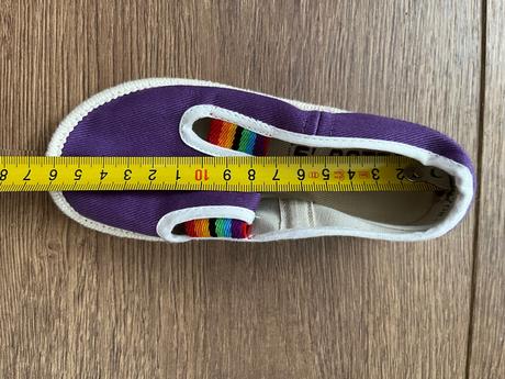 Slovenské papucky, 24