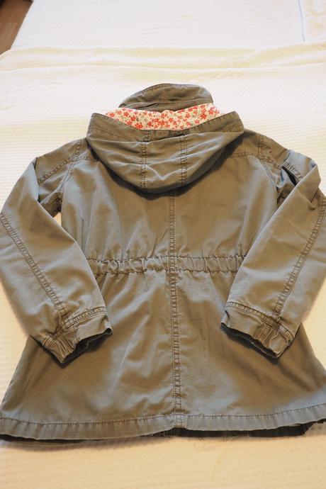 Dievčenská prechodná bunda, 134