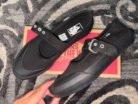 Vans balerínky s remienkom v.33, vans,33