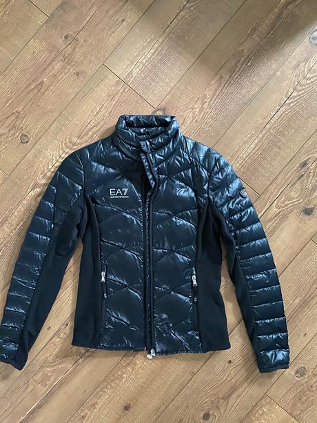 Armani prechodna cierna bundickam 34-36, armani,36