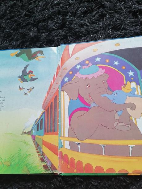 Kniha dumbo, 