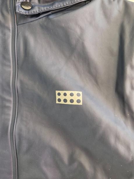 Bunda do dažďa, lego,140