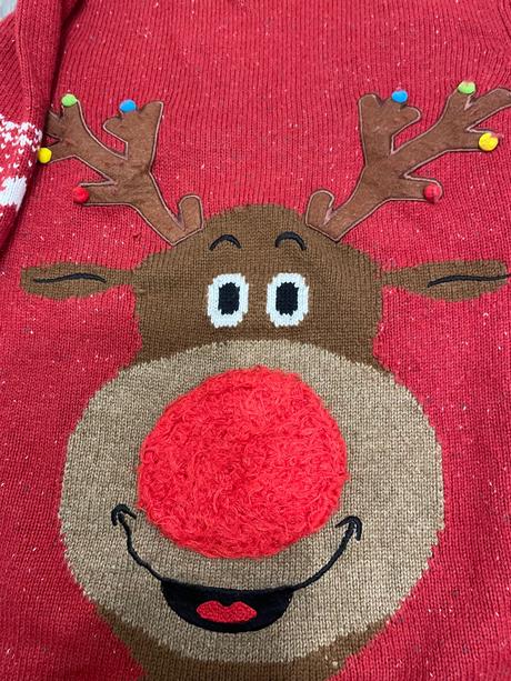 Vianočný sveter so sobom, 152