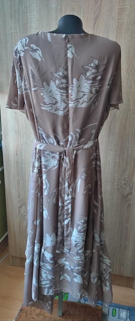 Asymetrické kvetované šaty bonprix, bonprix,52