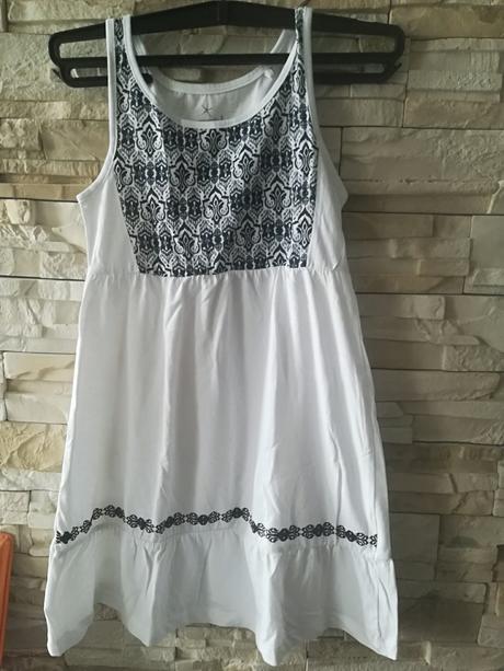 Nové saty, pepperts,134