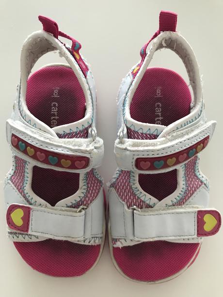 Srdieckove sandalky us8, carter's,24