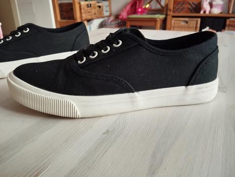 Plátenky action boy, 37