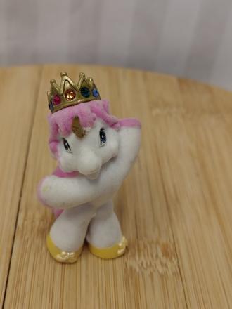 Zberateľská princezná lola filly simba royale 2016, 