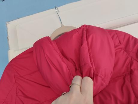 Teplá bunda, benetton,134