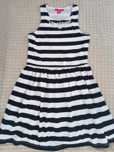 Šaty yd vel.140, young dimension,140