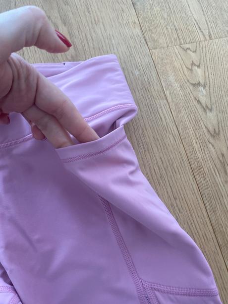 Ruzove sportove leginy victoria secret, victoria's secret,s