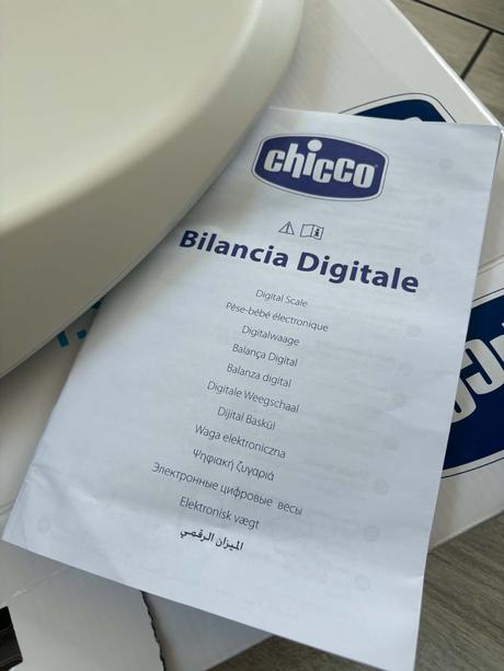 Predám digitálnu vahu, chicco