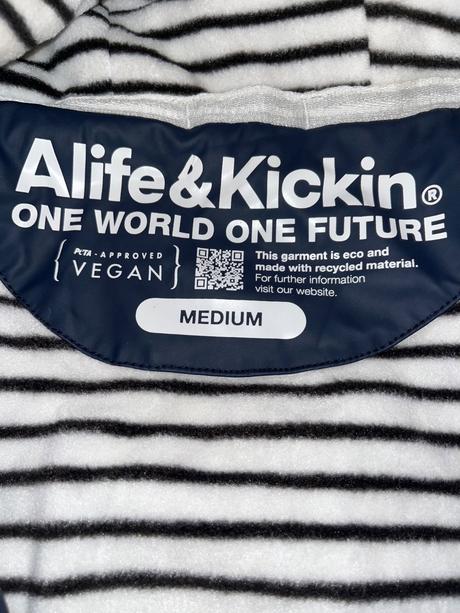 Dámska pogumovaná bunda alife&kickin, m