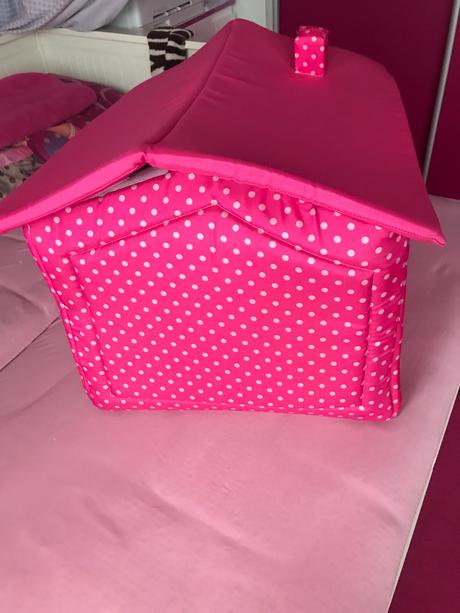 Domček pre psíka alebo mačku,