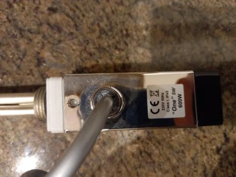 Vykurovacia tyč ku kúpeľňovému radiatoru, 