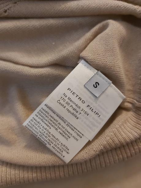 Pohodlny pekny sveter pietro filipi, pietro filipi,s